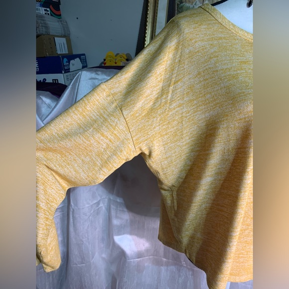 Time and Tru Mustard Yellow Sweater - Picture 5 of 8